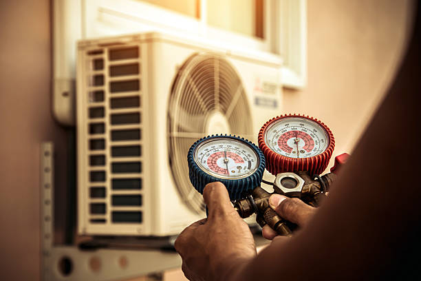 Professional Ac Installation technician working in Upper Darby, PA